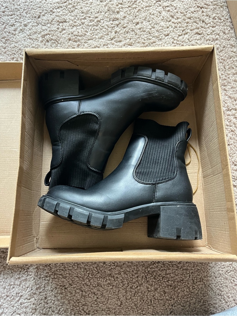 Steve Madden hayle boots